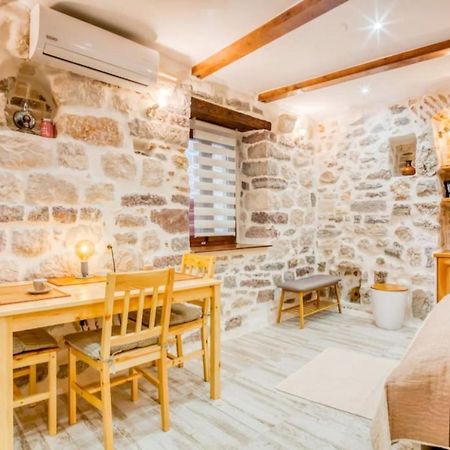 Kotor Bagus - Cozy Boutique Old Town Studio With Seaview Terrace Екстериор снимка