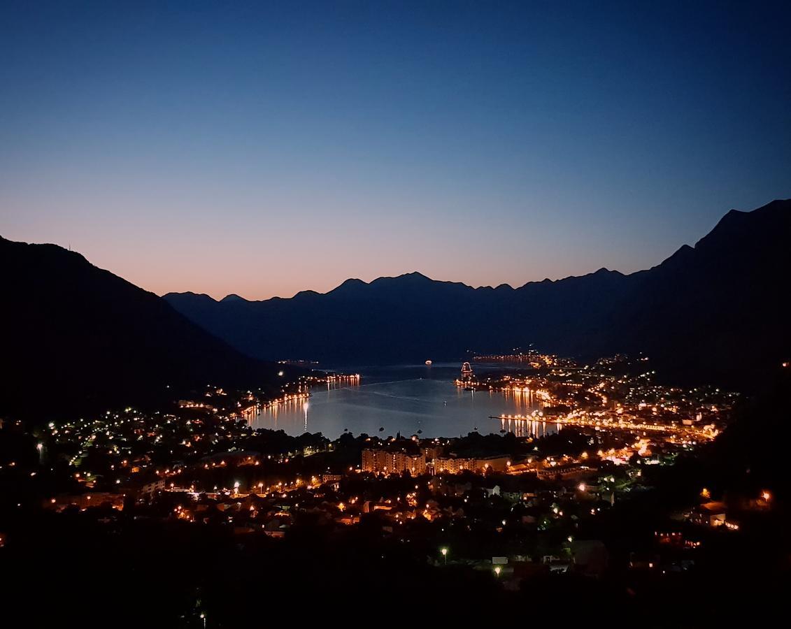 Kotor Bagus - Cozy Boutique Old Town Studio With Seaview Terrace Екстериор снимка