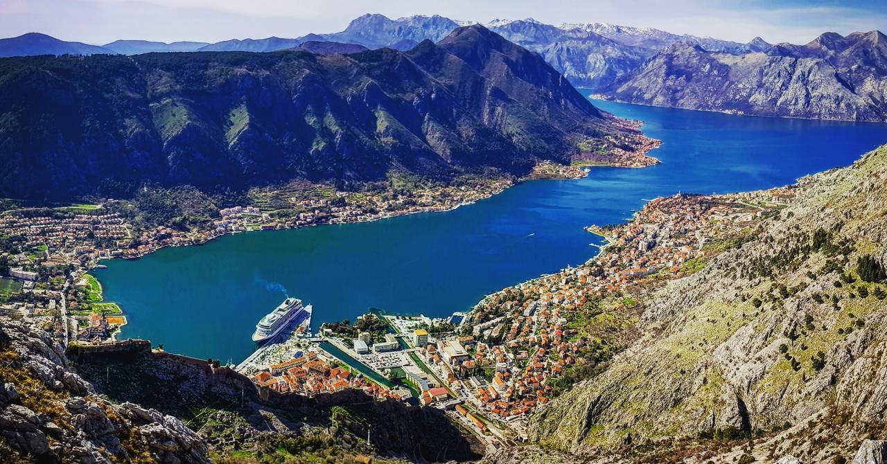 Kotor Bagus - Cozy Boutique Old Town Studio With Seaview Terrace Екстериор снимка