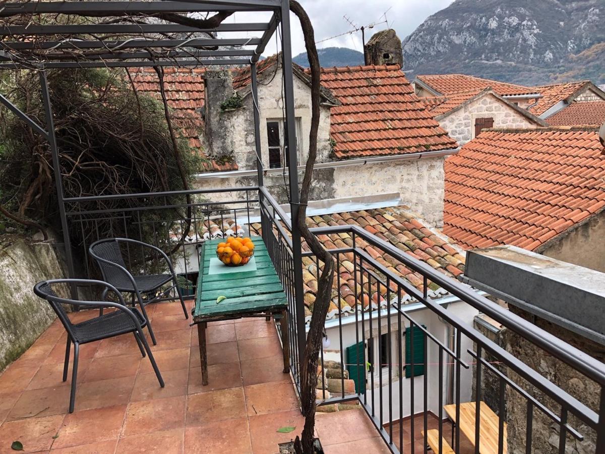 Kotor Bagus - Cozy Boutique Old Town Studio With Seaview Terrace Екстериор снимка